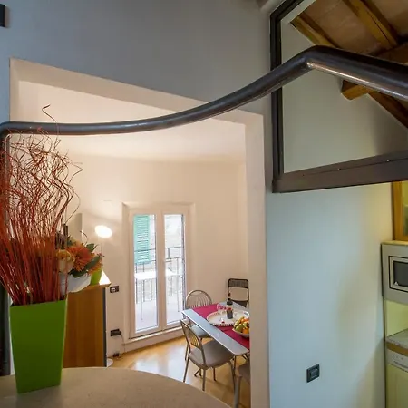 公寓 Astonish Cathedral View *